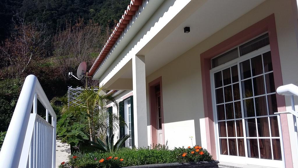 Casa Shalom Villa São Roque do Faial Szoba fotó